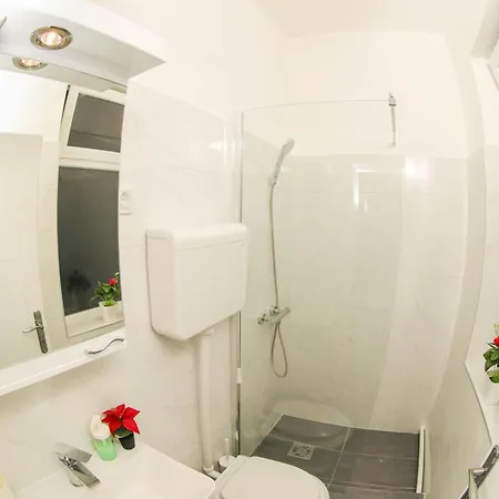 91 With Great Wi-fi And Free Parking 아파트